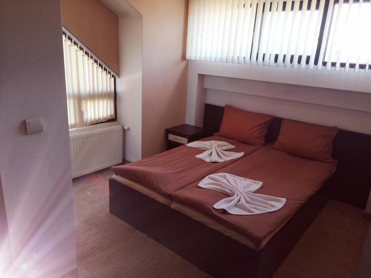 Hotel Riskyoff Bansko Exteriér fotografie